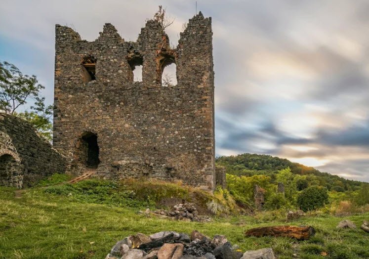 Hasištejn Castle, Místo, Czechia, Czech Republic (Czechia)